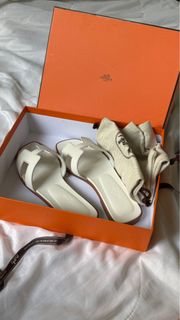 (Category: ) located in . Submitted by prelovedbycaeee (Listing ID 1388996827, Image 1). Description: .