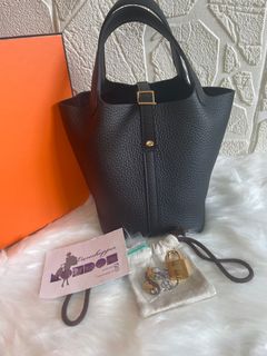 （分類：）位於 。 由 luxeshopper.uk 提交（商品編號 1388941869，圖片 1）。簡介： 。
