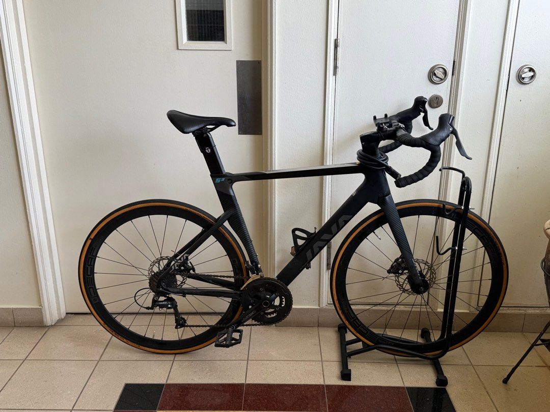 Java Veloce Road Bike - Black, Sports Equipment, Bicycles & Parts ...