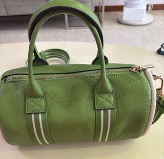 (Category: ) located in . Submitted by kenbvalue (Listing ID 1389017479, Image 1). Description: .
