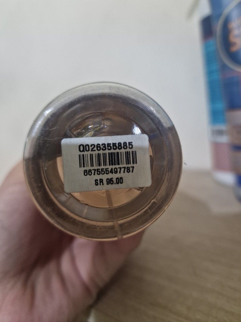 Legit Bath Body Works Old Pack Fireside Flurries (Category: Fragrance & Deodorants) located in Manila. Submitted by ali_suson (Listing ID 1389033781, Image 3). Description: sticker level. 100% legit..