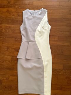 (Category: ) located in . Submitted by secondhand-clothing (Listing ID 1388970091, Image 1). Description: .