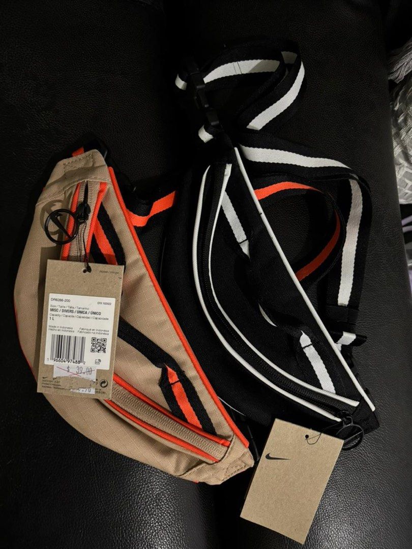 Nike belt/sling bags (Category: Cross-body Bags) located in Mendez-Nunez. Submitted by ishoptilidrop (Listing ID 1389078075, Image 1). Description: Bnwt from SG Nike Store Buyer to book and shoulder courier fees.