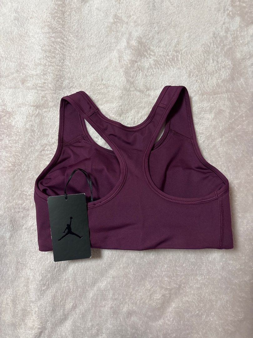 Nike Jordan Sports Bra in Medium (Category: Activewear) located in Quezon City. Submitted by cggd87_ (Listing ID 1389006285, Image 2). Description: Hi! Selling Nike Jordan Sports Bra in Medium for only PHP899.00 (original price is PHP1695.00) RFS: doesn’t fit me Note: size runs a bit small.