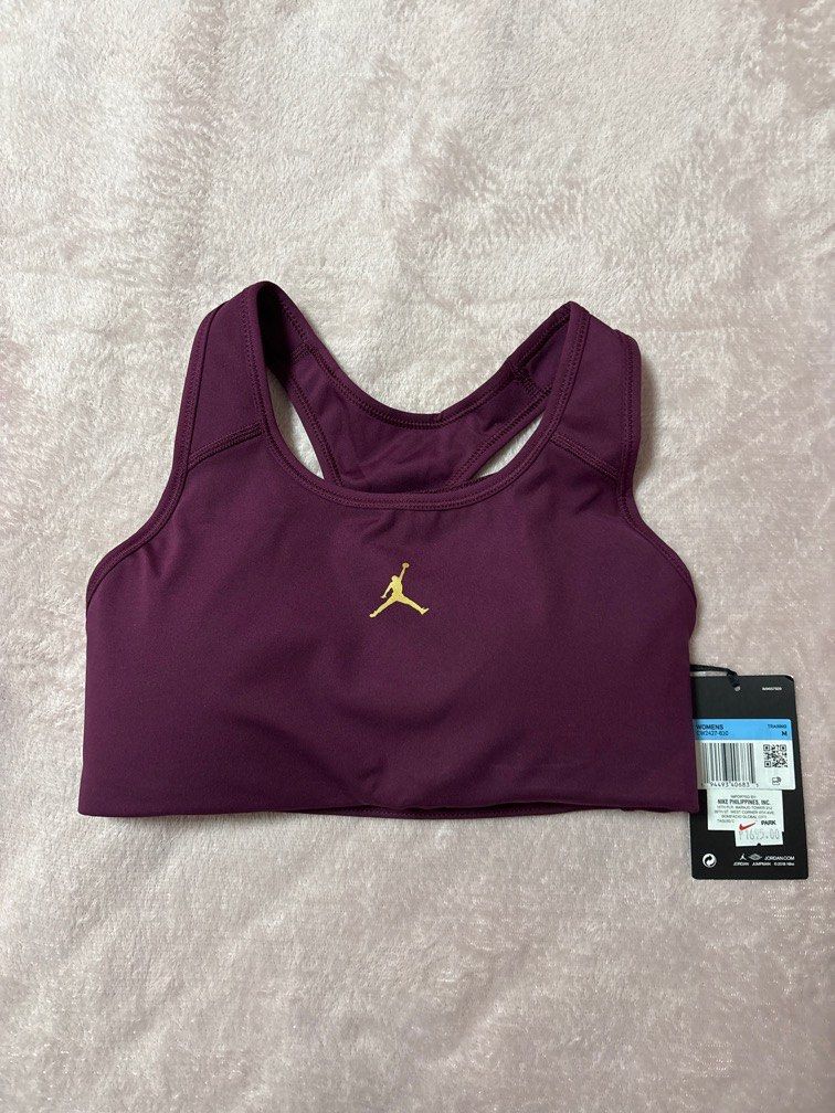 Nike Jordan Sports Bra in Medium (Category: Activewear) located in Quezon City. Submitted by cggd87_ (Listing ID 1389006285, Image 1). Description: Hi! Selling Nike Jordan Sports Bra in Medium for only PHP899.00 (original price is PHP1695.00) RFS: doesn’t fit me Note: size runs a bit small.