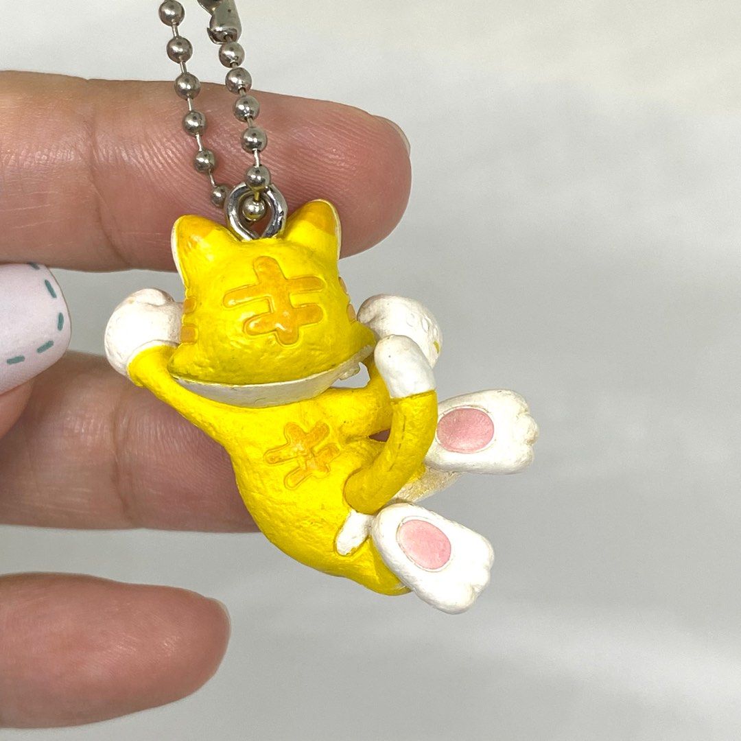 NINTENDO SUPER MARIO WORLD 3D KEYCHAIN (Category: Character Goods) located in Quezon City. Submitted by kitsune.treasures (Listing ID 1389001619, Image 2). Description: *First to pay policy! *1 day reservation only. Failure to pay on time, auto cancel. 📍Quezon City * MOD: J&T | Lalamove * MOP: GCASH | BPI ON HAND AND READY TO SHIP CONDITION: WHAT YOU SEE IS WHAT YOU GET. Dimensions: Kindly check the photos for the actual measurements. Please che