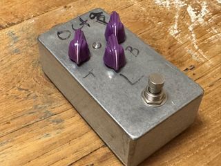（分類：）位於 。 由 emaplaysguitar 提交（商品編號 1389073317，圖片 1）。簡介： 。