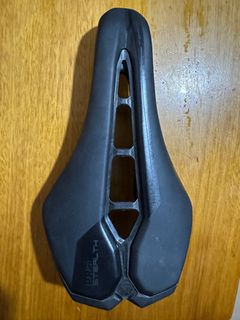 （分類：）位於 。 由 samuelpo 提交（商品編號 1389048257，圖片 1）。簡介： 。
