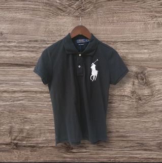 (Category: ) located in . Submitted by ar.apparel (Listing ID 1388970315, Image 1). Description: .