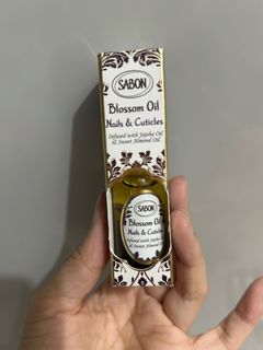 （分類：）位於 。 由 naniakea 提交（商品編號 1388977103，圖片 1）。簡介： 。