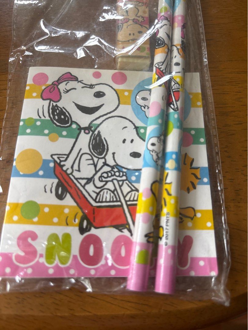 Snoopy Belle stationery kit (Category: Stationery & School Supplies) located in Calamba. Submitted by cur8d (Listing ID 1388937284, Image 2). Description: .