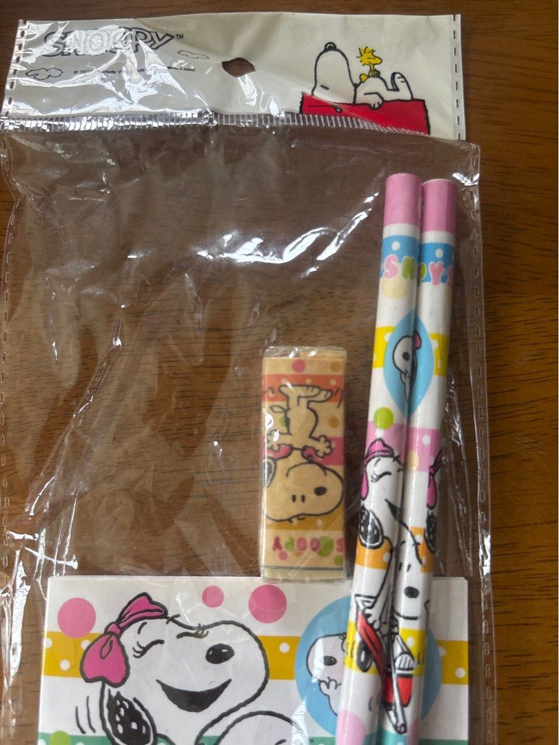 Snoopy Belle stationery kit (Category: Stationery & School Supplies) located in Calamba. Submitted by cur8d (Listing ID 1388937284, Image 3). Description: .