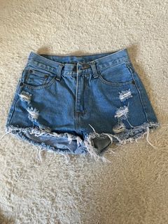 (Category: ) located in . Submitted by krwmri (Listing ID 1389017215, Image 1). Description: .