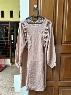 (Kategori: ) berada di . Dikirim oleh bubupreloved___ (ID iklan 1389019519, Gambar 1). Deskripsi: .