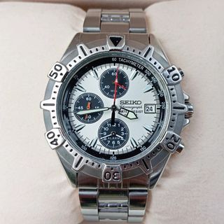 (Category: ) located in . Submitted by watchcycle6100 (Listing ID 1388965759, Image 1). Description: .