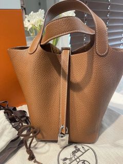 (Category: ) located in . Submitted by myclosetph143 (Listing ID 1389162550, Image 1). Description: .