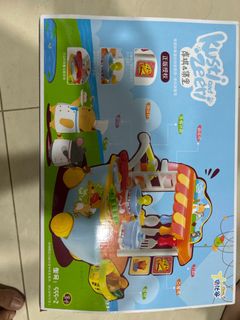 (Category: ) located in . Submitted by luckyflower706 (Listing ID 1389280437, Image 1). Description: .