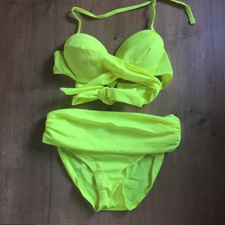 （分類：）位於 。 由 mirawear 提交（商品編號 1389113378，圖片 1）。簡介： 。