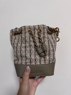 （分類：）位於 。 由 iii135 提交（商品編號 1389236607，圖片 1）。簡介： 。