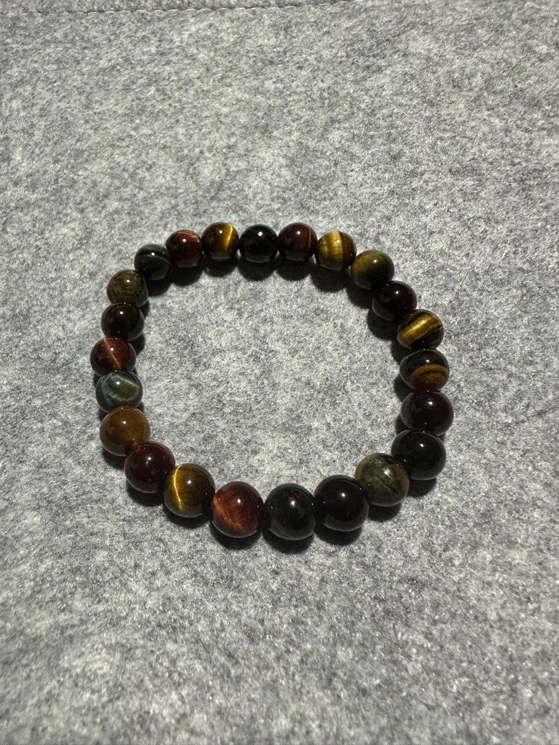 Colorful tiger eye (Category: Bracelets) located in Cainta. Submitted by annebc (Listing ID 1389219774, Image 1). Description: Colorful tiger eye - 8mm.