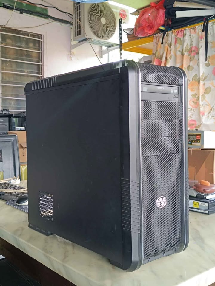 Cooler Master CM 690 II Advanced ATX PC Case,, Computers & Tech, Parts ...