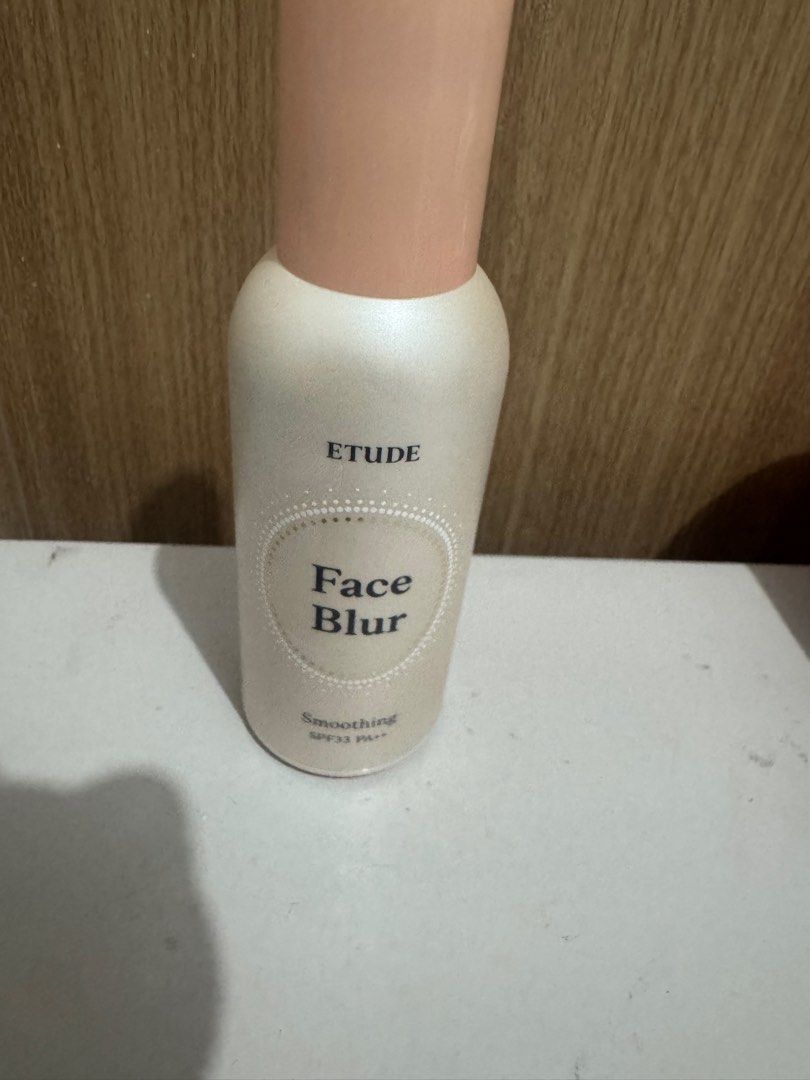 ETUDE HOUSE Face Blur 35g (Category: Makeup) located in Cavite. Submitted by mimilovesimple (Listing ID 1389215057, Image 1). Description: Just bought like new.