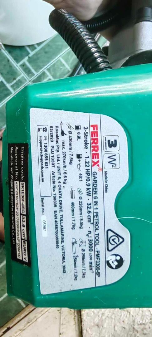 Ferrex Garden 6 in 1 Petrol tools (Category: Grass Mowers & Trimmers) located in Rizal. Submitted by joan5505 (Listing ID 1389260653, Image 3). Description: Ferrex Garden 6 in 1 Petrol tools Brandnew (open box) Grass Trimmer Brush Cutter Hedge Trimmer Pole Saw Edger attachment Blower attacment 2 stoke motor Complete 10k.