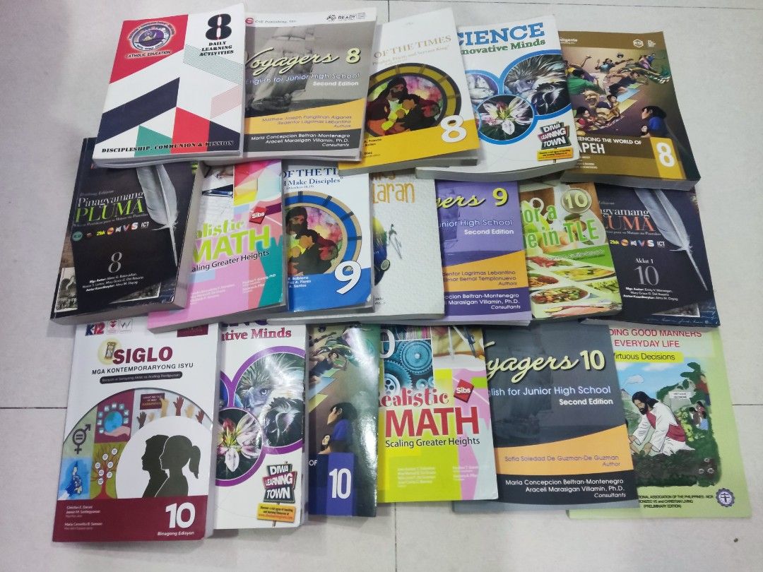 Grades 8,9 & 10 used text books (Category: Textbooks) located in Pasig City. Submitted by varuvs (Listing ID 1389110813, Image 1). Description: USED Grades 8,9 & 10 text books Very good condition 99 pesos each (minimum of 3) Take all for 999 pesos Pick up at my place or can also ship at buyer's expense.
