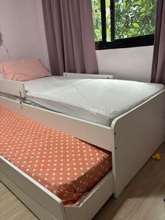 (Category: ) located in . Submitted by allabouttowels (Listing ID 1389254787, Image 1). Description: .