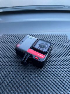 (Category: ) located in . Submitted by bikes_and_pc_custom (Listing ID 1389224529, Image 1). Description: .