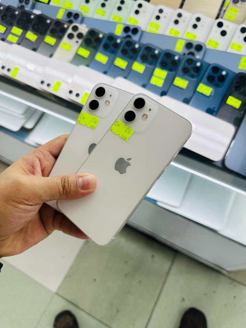 iPhone 12 Mini 256GB 95%BH Openline 99%smooth No issues (Category: iPhone 12 Series) located in San Juan City. Submitted by saabangadgetshop (Listing ID 1389165104, Image 3). Description: Onhand | Pre-owned iPhone 12 Mini 256GB OPENLINE Battery Health 95% NO HIDDEN ISSUES NO HISTORY OF REPAIR 99%Smooth TEST TO SAWA RESET ALL YOU WANT TEST ALL YOU WANT NOT REFURBISHED AUTHENTIC PHONE ALL WORKING (FREE 3UTOOLS) iPhones iPads only 🆓Freebies ✅Charge