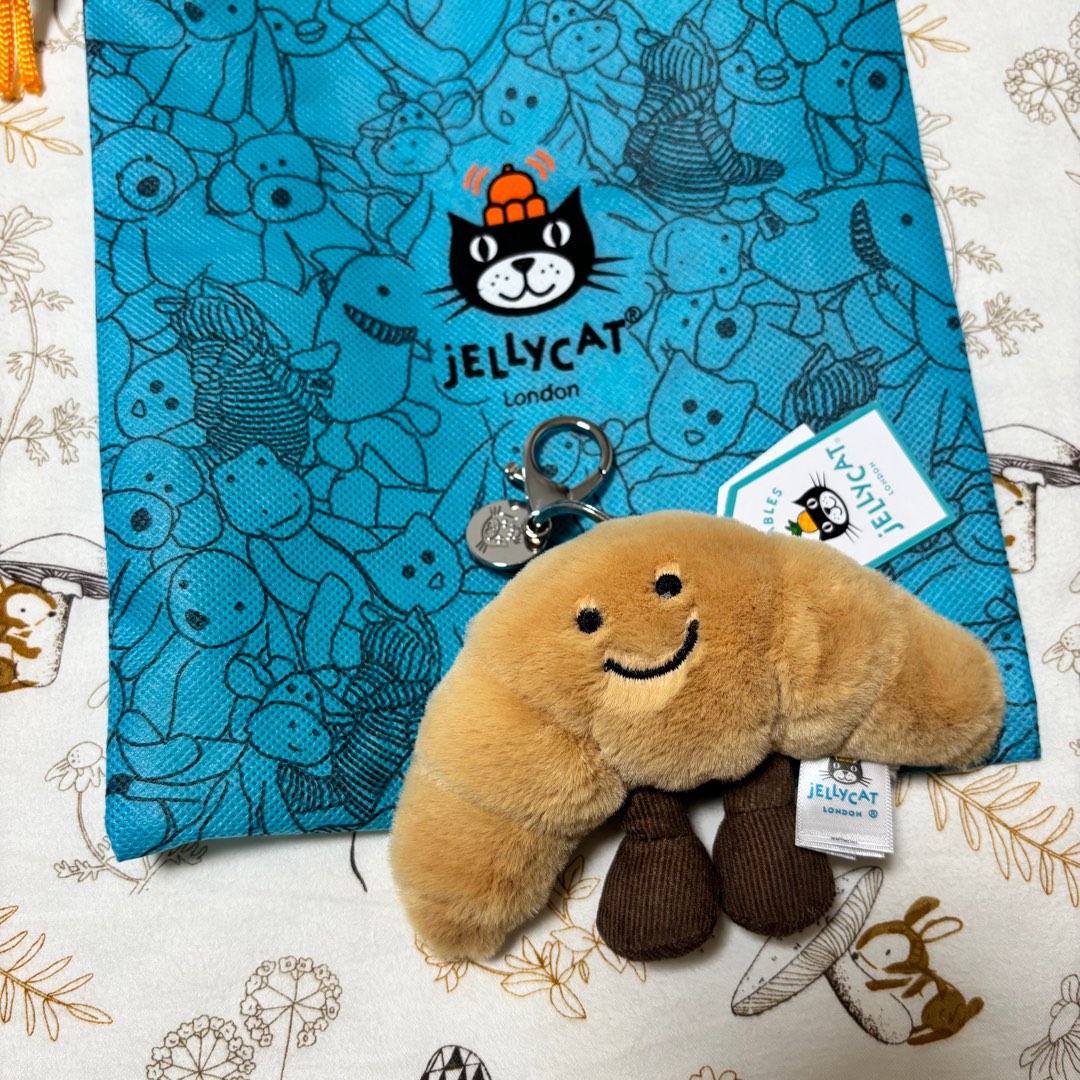 Jellycat Croissant Plush Keychain BNWT, Hobbies & Toys, Toys & Games on — free download