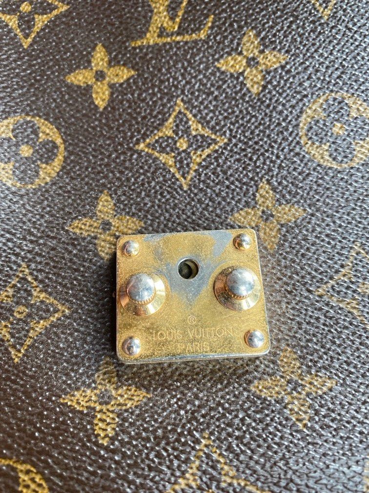 Louis Vuitton LV Pochette Metis (Category: Luxury Bags & Wallets) located in Manila. Submitted by rippedjeans (Listing ID 1389176361, Image 3). Description: Authentic LV metis. Needs hardware replaying and vachetta replacement, but can still be used as it is Guaranteed authentic. No inclusions.
