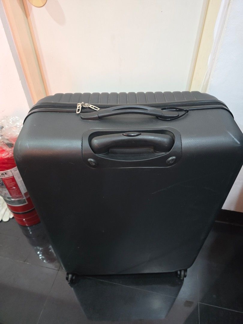Luggage anko (Category: Luggage) located in Paranaque City. Submitted by wesker85 (Listing ID 1389173931, Image 1). Description: meetup: paranaque.