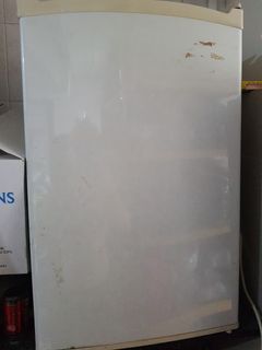 (Category: ) located in . Submitted by electronrepairservices (Listing ID 1389172459, Image 1). Description: .