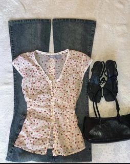 （分類：）位於 。 由 hkcheapthrift 提交（商品編號 1389234231，圖片 1）。簡介： 。