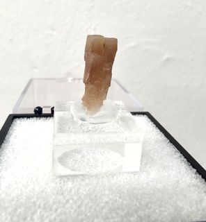 (Category: ) located in . Submitted by pnlartcrystals (Listing ID 1389167795, Image 1). Description: .