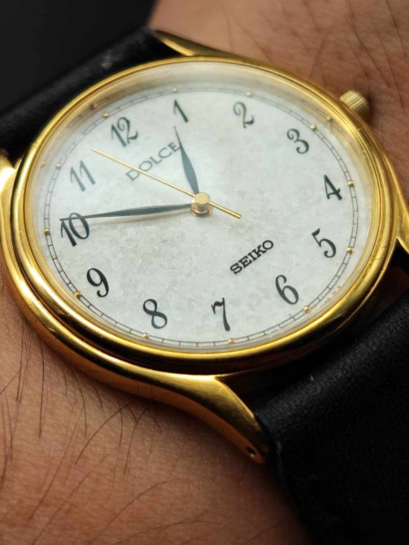 Rare Dial !Seiko Dolce stone dial (Category: Men's Watches) located in Caloocan City. Submitted by pdflexgekotenphil (Listing ID 1389144580, Image 1). Description: Fresh Vintage seiko dolce Rare stone dial SnowFlake Original Watch Head with original buckle Quartz Movement 8N41-6120 32mm with box.