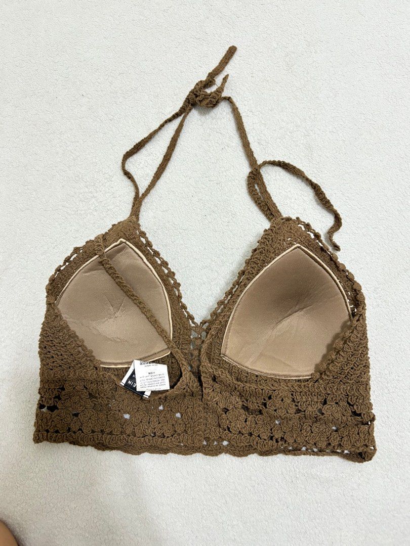 Shein Crochet Halter Top (Category: Bikinis & Swimsuits) located in Manila. Submitted by tinyarchive (Listing ID 1389271421, Image 2). Description: Used once .