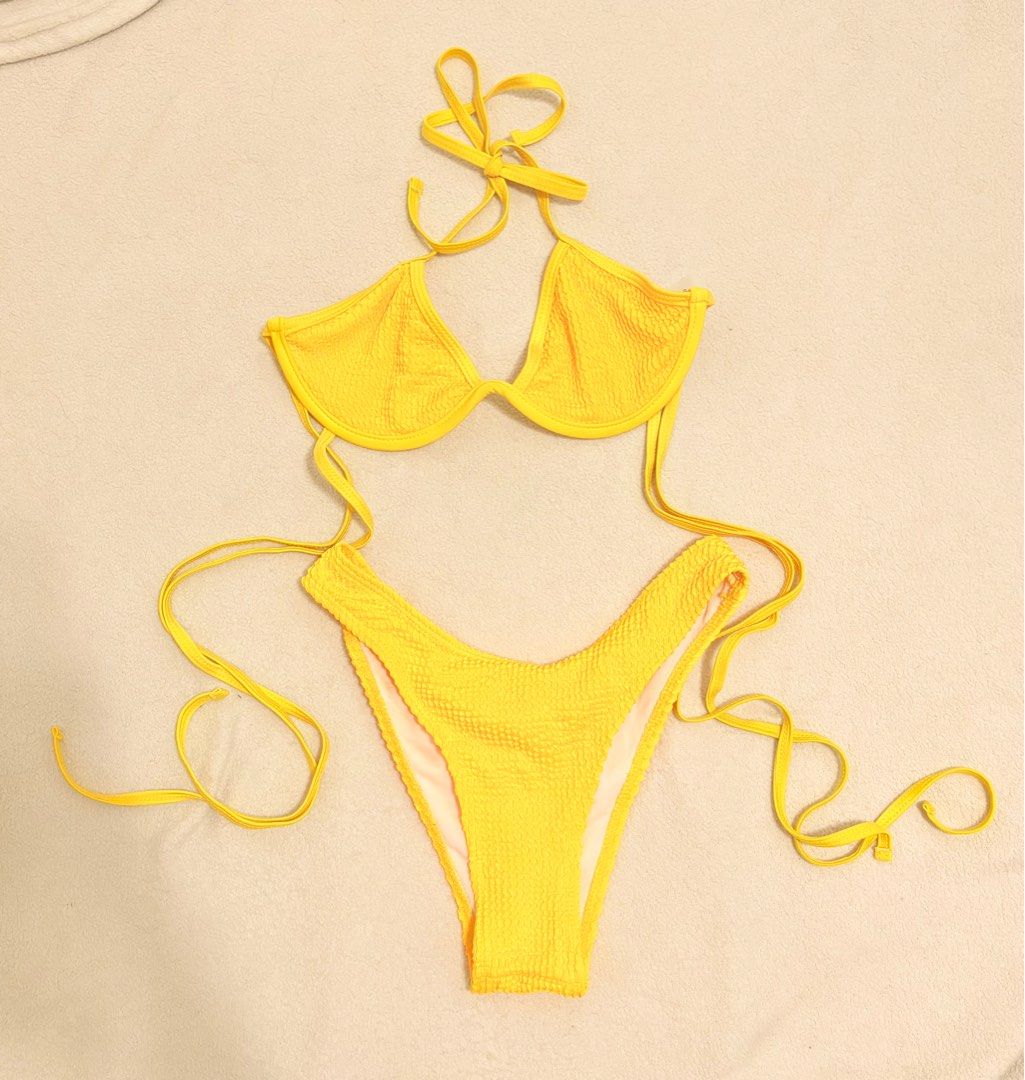 Shein Swimsuit (Category: Bikinis & Swimsuits) located in Manila. Submitted by tinyarchive (Listing ID 1389281326, Image 1). Description: Never been used. Na stock lang.