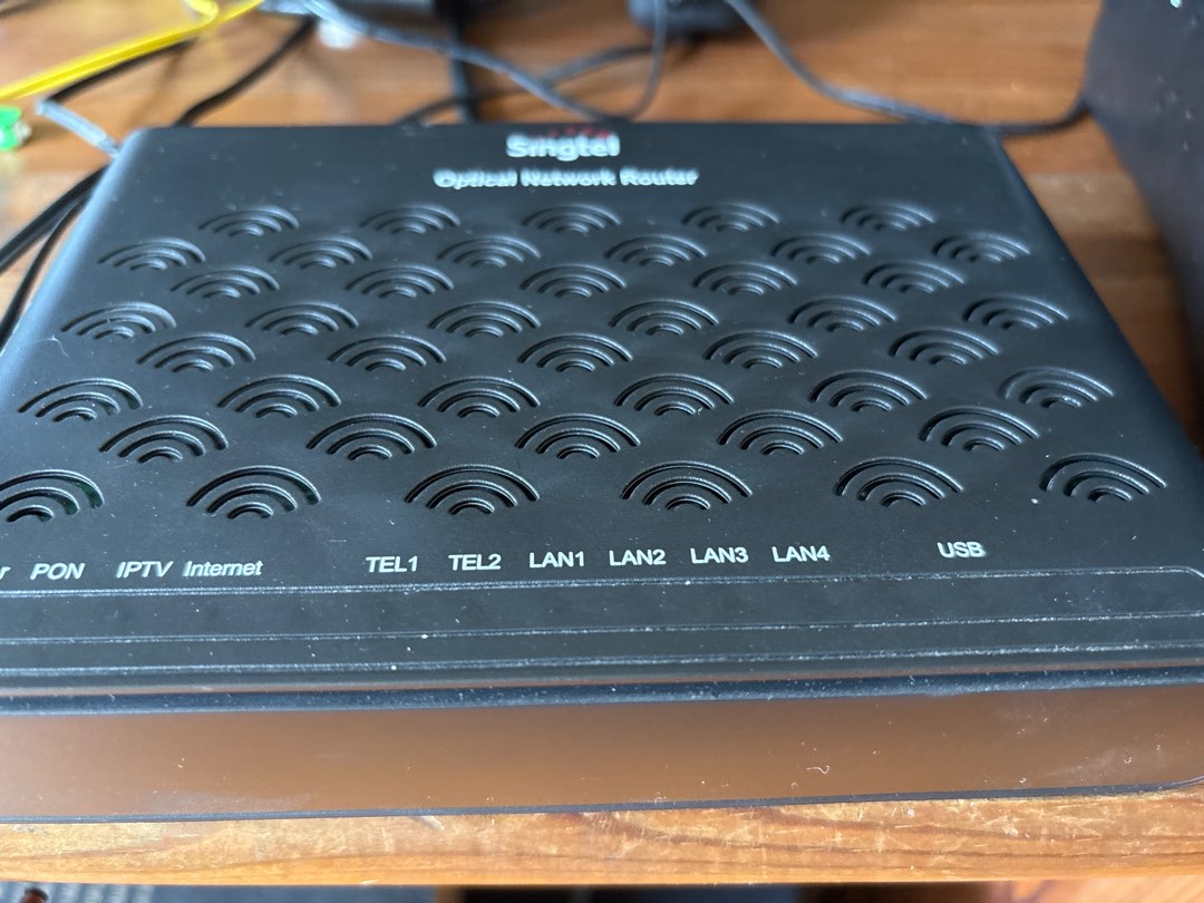 Singtel Optical Network Router AC Plus and Wifi Router , Computers ...