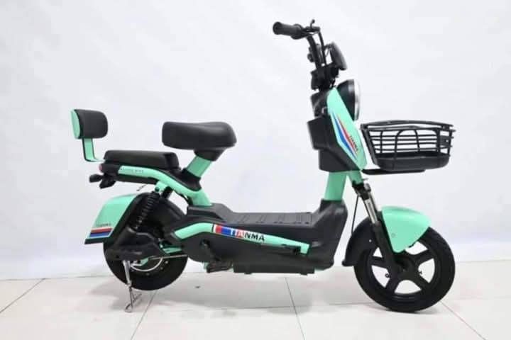 Super wosu sports ebike (Category: Bicycles) located in Manila. Submitted by saguittarian06 (Listing ID 1389251066, Image 1). Description: Onhand Super wosu sports ebike 500watts 48volt 12ah Brand New W/certificate of ownership.