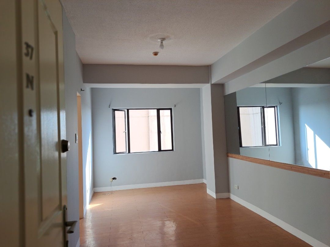 Two Bedrooms Unfurnished (Category: Apartments & Condos) located in Quezon City. Submitted by acf.pms (Listing ID 1389114172, Image 1). Description: 2 bedrooms Unfurnished 73 square meter 1 Maids room/laundry room Withprovision for internet and landline located at One orchard Condo , Eastwood City , Bagumbayan, Q.C. Pets: not allowed.