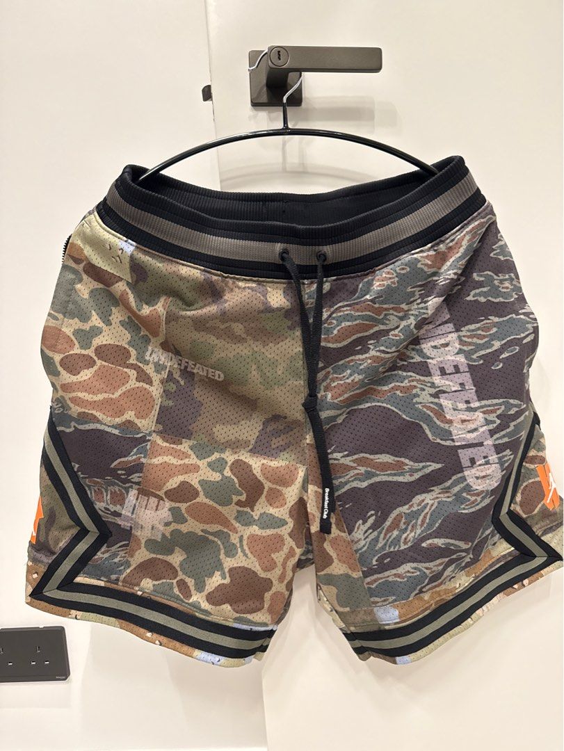 UNDEFEATED x JORDAN Short 