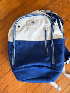 (Category: ) located in . Submitted by Shopboholic (Listing ID 1389173270, Image 1). Description: .