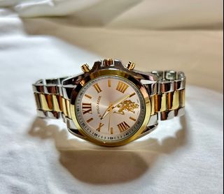 (Category: ) located in . Submitted by dopeshopper (Listing ID 1389201064, Image 1). Description: .