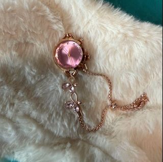 (Category: ) located in . Submitted by karinnooq (Listing ID 1389248650, Image 1). Description: .