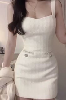(Category: ) located in . Submitted by opulent_haven (Listing ID 1389208516, Image 1). Description: .