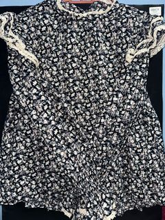 (Category: ) located in . Submitted by wanapreloved__ (Listing ID 1389111437, Image 1). Description: .