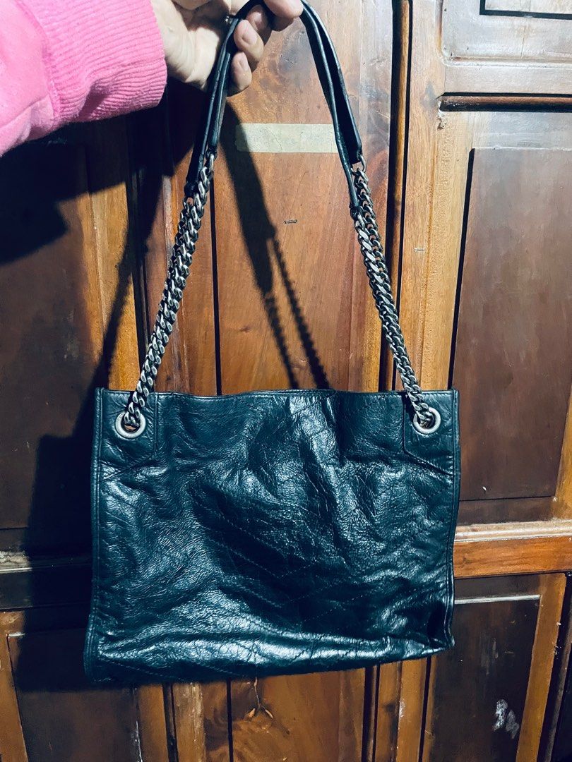 Ysl medium Nikki (Category: Luxury Bags & Wallets) located in Mambajao. Submitted by ckali (Listing ID 1389114749, Image 2). Description: Japan source No major issue normal sign of use.